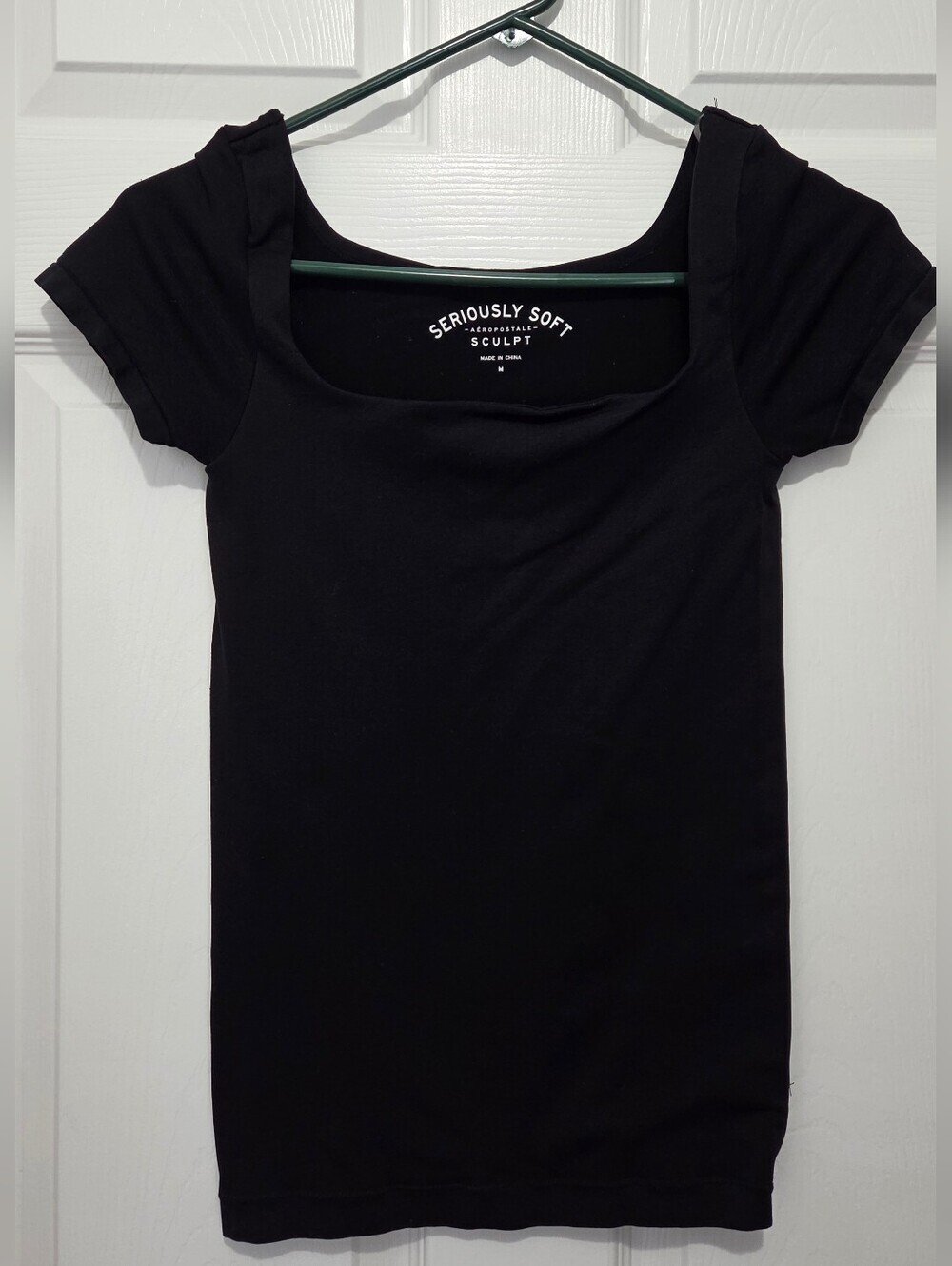Aeropostale Seriously Soft Sculpt Black Short Sleeve Square Neck Top Size Medium